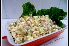 CHRUPIĄCA SAŁATKA Z KALAFIORA