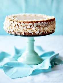 Sernik z masą krówkową