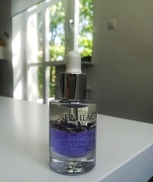 Śliczna dwufazowa oliwka do paznokci Semilac Flower Essence. Uratowała moje suche skórki po zimie.
Testowałyście już?