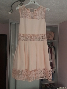 sprzedam sukienkę rozmiar 36 