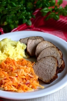 Polędwiczka wieprzowa w balsamicznej glazurze