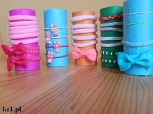 Przechowywanie gumek i spinek do włosów.