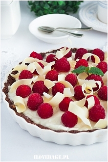 Tarta panna cotta z malinami