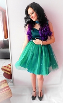 Podoba wam się taki look? 
Magic Forest to połączenie kilku odcieni zieleni 