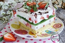 Ciasto straciatella z truskawkami