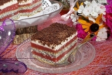 Torcik makowo - truskawkowy