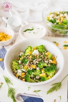 Sałatka z brokułów i fety - Najlepsze przepisy | Blog kulinarny - Wypieki Beaty