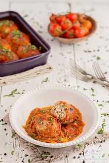 Gołąbki bez zawijania w sosie pomidorowo-porowym