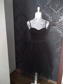 Sprzedam tiulową sukienkę rozmiar s