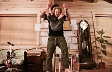 Żaluzje bambusowe w kolorze GRAHAM w pięknym drewnianym domu Julii Rozumek 

Julia zaufała Naszym Domowym Pieleszom, jeśli chodzi o zasłonięcie okien :)