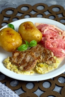 Polędwiczki w porowym sosie