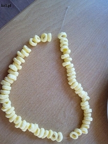 Co zabrać do jedzenia na spacer dla dziecka.