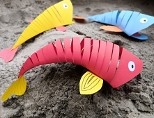 Poruszająca się ryba z papieru /blog kreatywnachwila.pl/