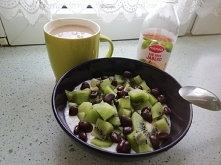 Pierwszy dzień diety. Jestem tak młodą dziewczyną, aż mi wstyd, że dopuściłam się do takiego stanu. Waga początkowa 78,5. Wierzę, że mi się uda. Mój cel miesięczny jest 4 kg mni...