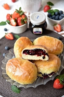 Puchate domowe jagodzianki