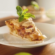 Szarlotka przesypywana z kaszą manną