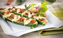 Cukinia nadziewana  mięsem mielonym