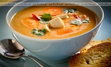 Zupa ziemniaczano-marchwiowa