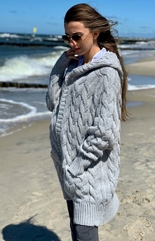 SUE Kardigan w warkocze z kapturem Mila