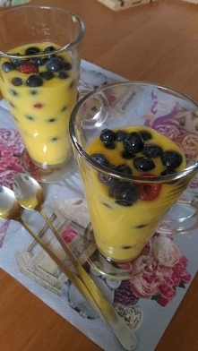 Szybki deser z mango