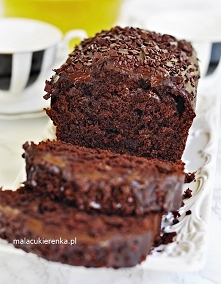 Mega Czekoladowe Proste Ciasto z Bananami. Przepis po kliknięciu w zdjęcie.