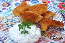 Polędwiczki na patyku z sos...