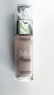 Podkład L'Oreal Paris true match mój ulubieniec 10/10 lekki, kryjący podkład o pięknym wykończeniu i odcieniu :) posiadam najjaśniejszy. Polecam dla skóry suchej i wrażliwe...
