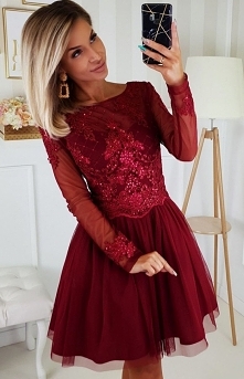 Bicotone Bordowa sukienka z tiulową spódnicą 2194-10