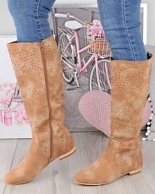 Ażurowe kozaki od Pantofelek24.pl