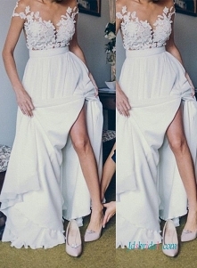 Seksowny stanik z przezroczystym stanikiem z szyfonu #weddingdress
Model: H0576 (darmowa wysyłka na cały świat)
Wyszukaj na stronie numer modelu, link w biografii