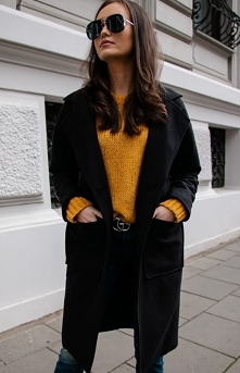 Wełniany płaszcz czarny alpaka P013