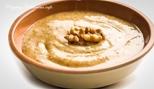 Krem z orzechów włoskich