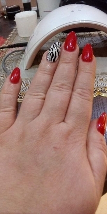 bo kto powiedzial ze paznokcie na swieta muszą byc świąteczne ❤❤❤