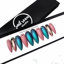 paznokcie press on nailroomstudio.com by Iga Otczyk - Instagram @nailroomstudio
#pressonnails #nailspoland #paznokciepresson #nailsdid #customnails #fauxongles