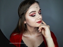 Red Make up 
Jak wam się podoba makijaż z czerwienią na powiece ? 
Osoby zainteresowane zapraszam na mojego Insta - link w opisie profilu