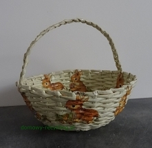 koszyczek wielkanocny z wikliny papierowej