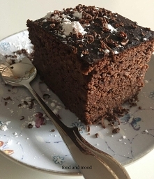 Czekoladowe brownie z czerwonej fasoli.