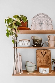 Nowy ręcznie robiony produkt polskiej marki NASZE DOMOWE PIELESZE - półka ścienna GRAŻYNKA :)