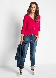 Bluzka z wiskozy z dekoltem...