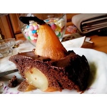 Ciasto czekoladowe z gruszkami, nie ma nic lepszego ;) zapraszam po przepis po kliknięciu na zdjęcie :)