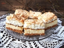 sernik z kokosowa beza