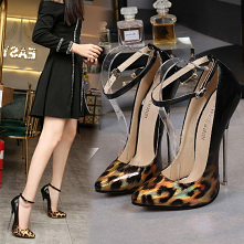 Najpiękniejsze / Ekskluzywne Karnawał Czółenka 2020 Z Paskiem 16 cm Szpilki Szpiczaste Czółenka