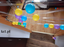 Zabawy z piłeczkami dla dzieci.