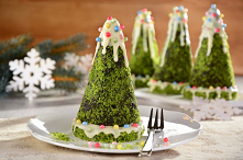 zielone choinki
ciasto:

mąka pszenna

250 gramów

proszek do pieczenia

2 łyżeczki

Kostka do pieczenia Kasia

100 gramów

cukier

125 gramów

jajka (L)

2 sztuki

mrożony szpi...