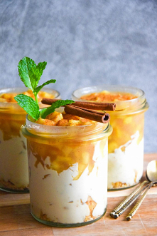 Wegańska szarlotka z kisielem w słoiczku. Przepis po kliknięciu w zdjęcie.