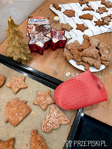 Przepis na Domowe Pierniczki Świąteczne