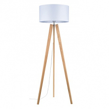 Elegancka i stylowa drewniana dębowa lampa stojąca Lotta Britop Lighting - dąb olejowany z białym abażurem. Ta dębowa drewniana lampa podłogowa stojąca Lotta występuje w różnych...