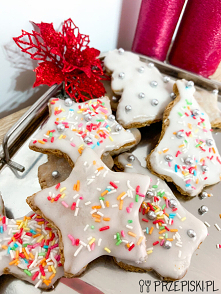 Świąteczne Pierniczki z Lukrem i Ozdobami