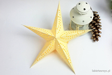 Tutorial ukazujący sposób wykonania gwiazdy - latarenki z papieru
