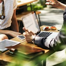 Nadwyżki inwentaryzacyjne to problem właściwie każdego przedsiębiorstwa, który wynika z wielu czynników. Co zrobić z nadwyżkami? Sprzedać do firmy Odkupimy!